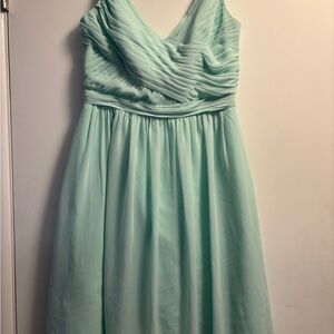 Elegant Mint Green Pleated midi Dress